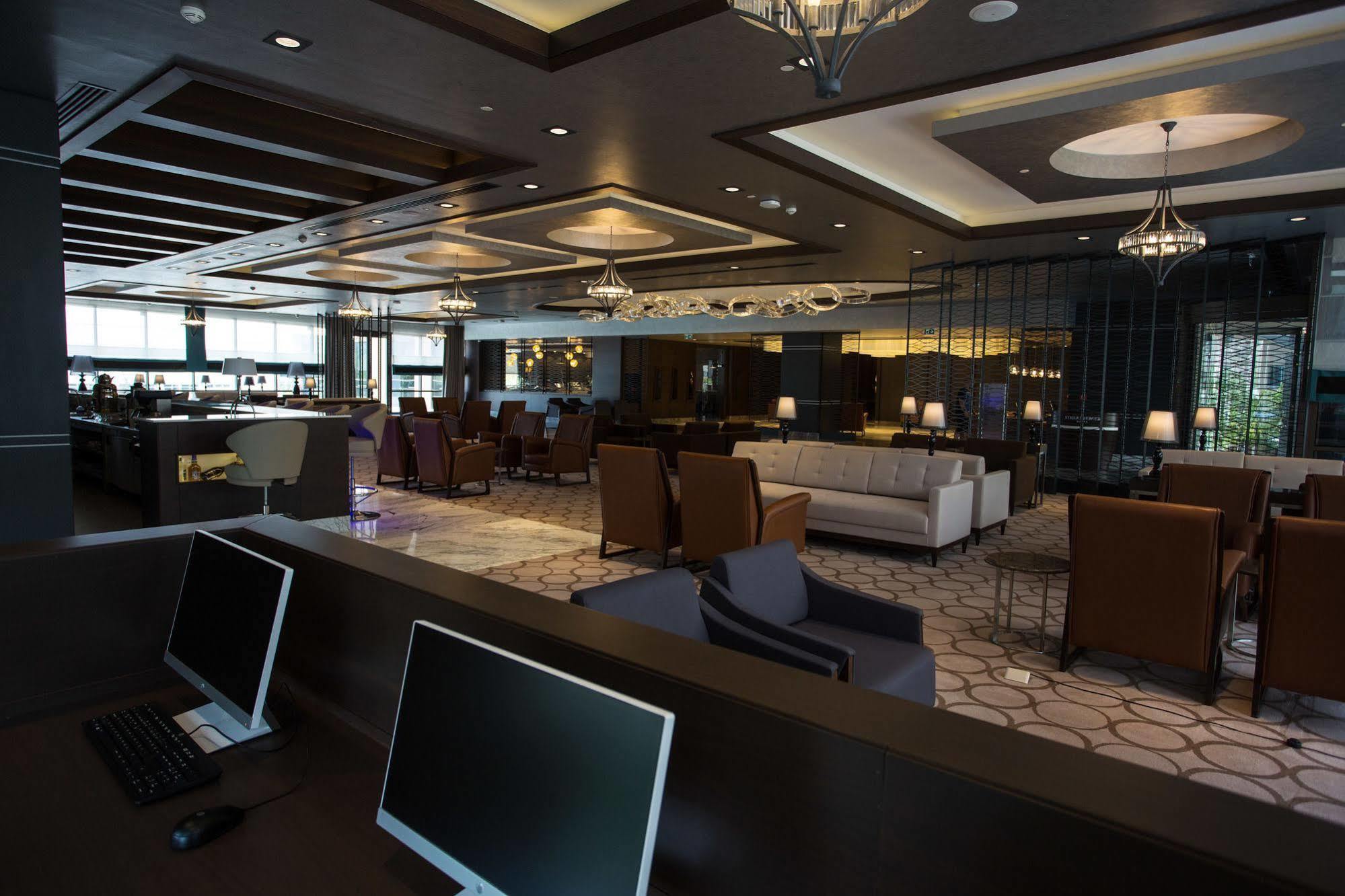 Grand Harilton Otel 5*